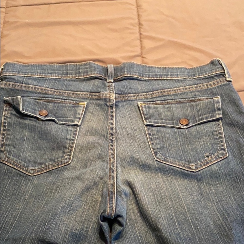 Capris - Picture 6 of 6